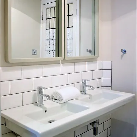The Coach House - Yourapartment *